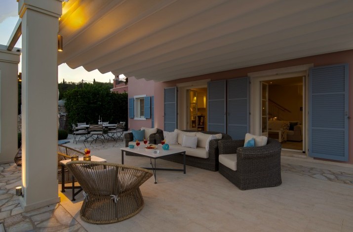 Villa Andromeda, Mongonissi