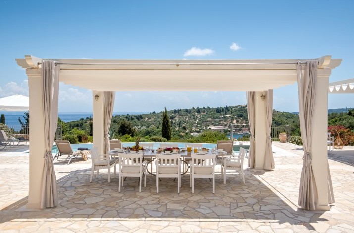 Villa Andromeda, Mongonissi