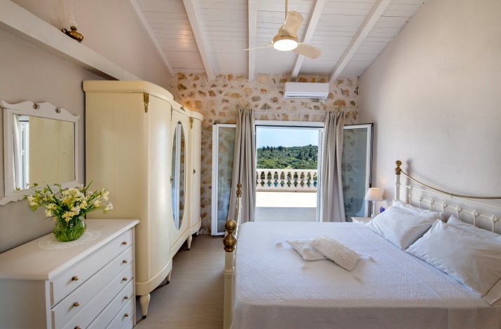 Villa Miramarina, Mongonissi Bay, Paxos