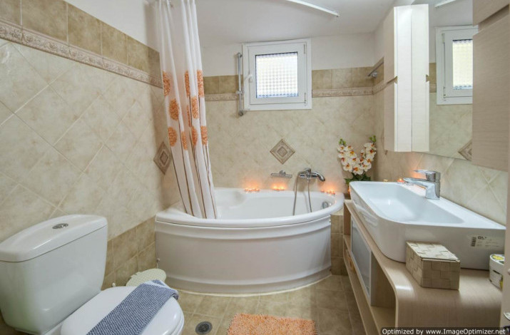 Villa Milos, Magazia