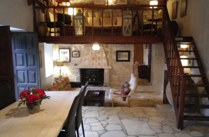 Villa Shu Shu, Magazia