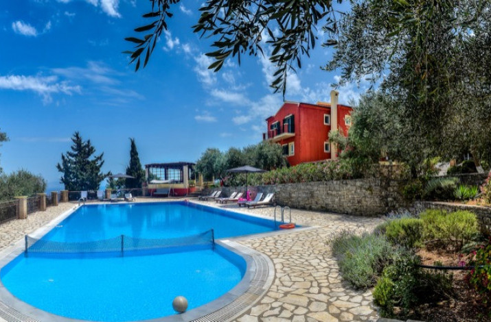 Bella Vista Villas & Suites, Gaios